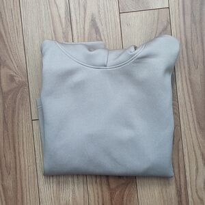 Uniqlo | Cropped Hoodie